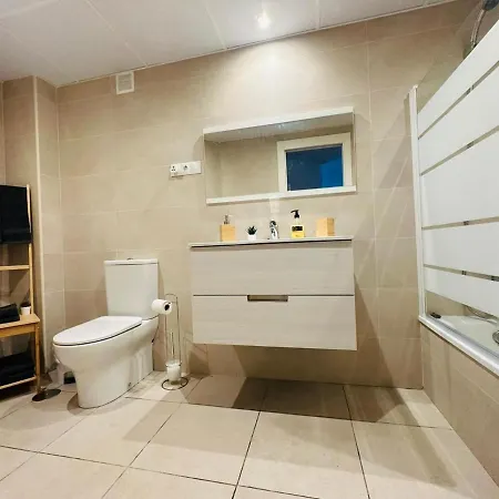 Elegant 2br Apt In Residential Area / Rooftop Pool * Marbella
